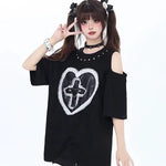 Gothic-Liebe: Schwarzes Oversize-T-Shirt mit Kreuz & Cut-Outs