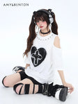 Gothic-Liebe: Schwarzes Oversize-T-Shirt mit Kreuz & Cut-Outs