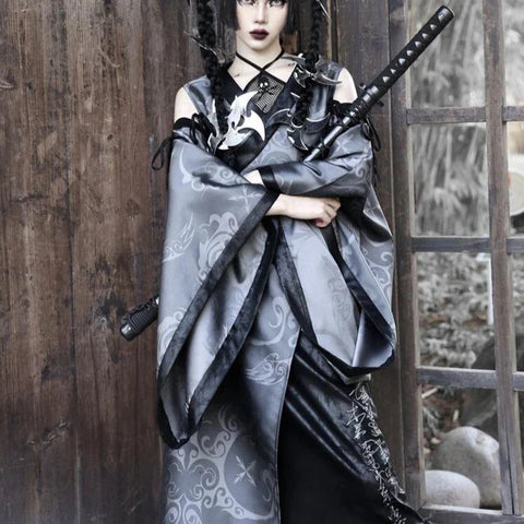 Dark Kimonos for Women in Gothic Style with Unique Ninja Flair