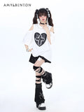 Gothic-Liebe: Schwarzes Oversize-T-Shirt mit Kreuz & Cut-Outs