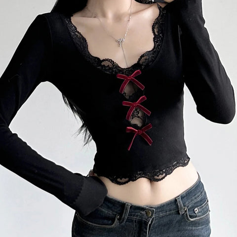 Unembellished Design Bow Lace Trim Cropped T-Shirt in Gothic Style