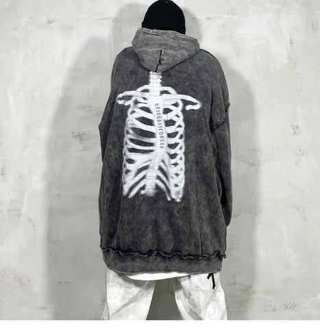 Oversize Gothic Hoodie mit Skelett-Druck in Grau