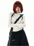 Alternatives Crop Top im Techwear-Stil mit Patchwork-Ästhetik