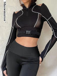 Schwarzes Gothic Crop-Top mit Schnallen und Mesh