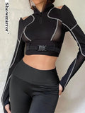 Schwarzes Gothic Crop-Top mit Schnallen und Mesh