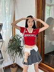 Rotes E-Girl Crop-Top mit V-Ausschnitt und Streifenmuster