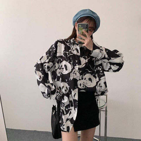 Bluse e-girl Druck Panda schwarz und weiß