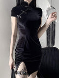 Grunge-Kleid schwarz Cheongsam-Schnitt